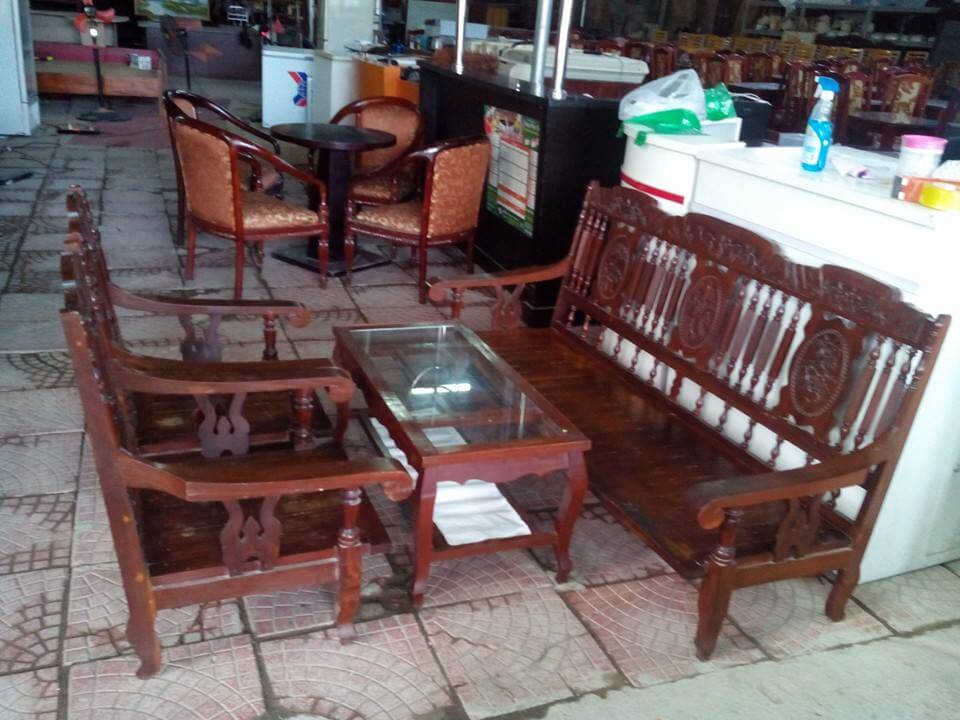 Chính sách bán bàn ghế gỗ cũ tốt nhất thị trường