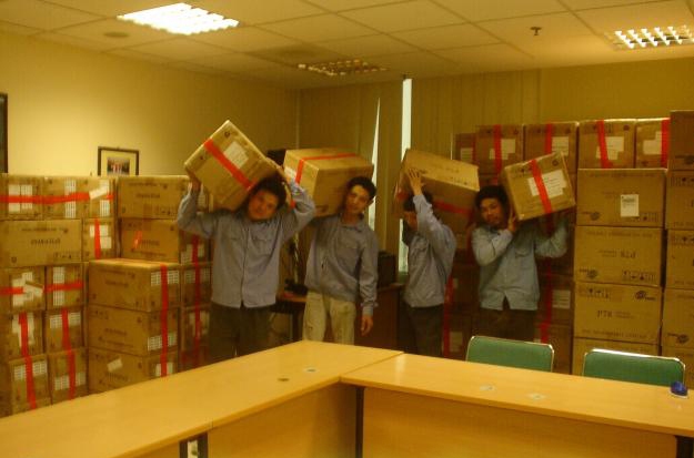 Nhân viên thu mua đồ cũ giàu kịnh nghiệm, trung thực