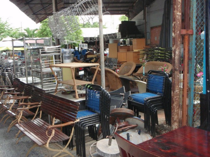 Thu mua các loại đồ dùng quán cafe, bàn ghế quán cafe giá tốt